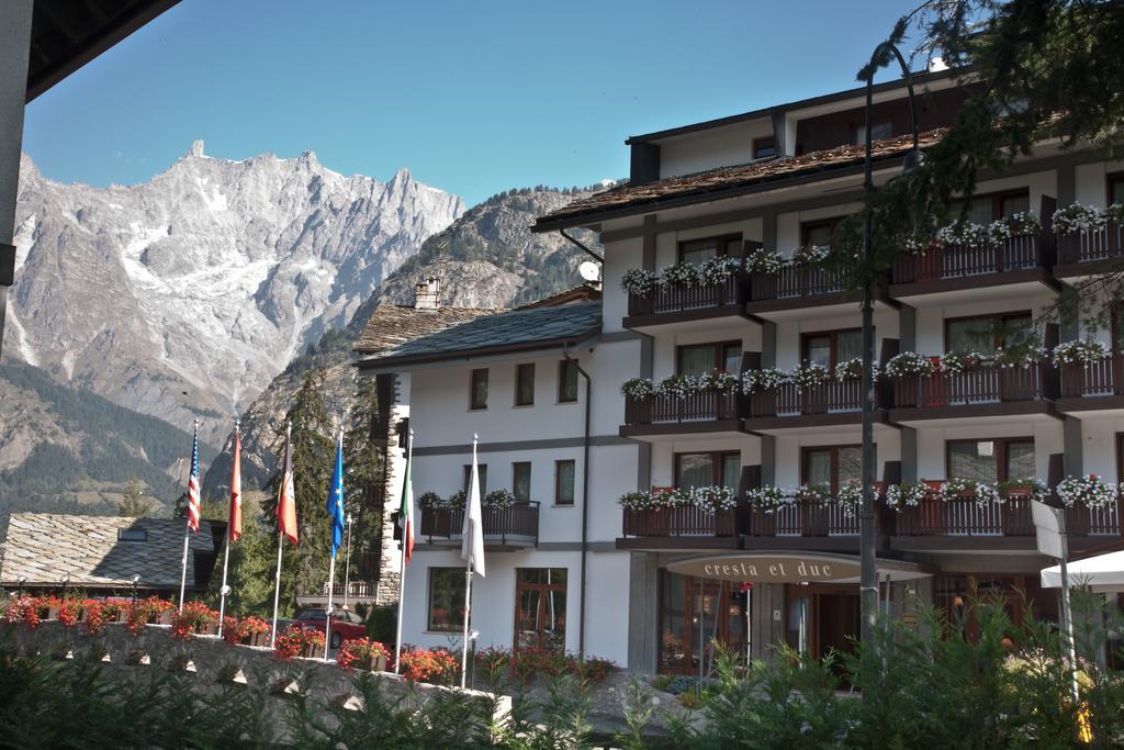 Cresta Et Duc Hotel Courmayeur Exteriér fotografie